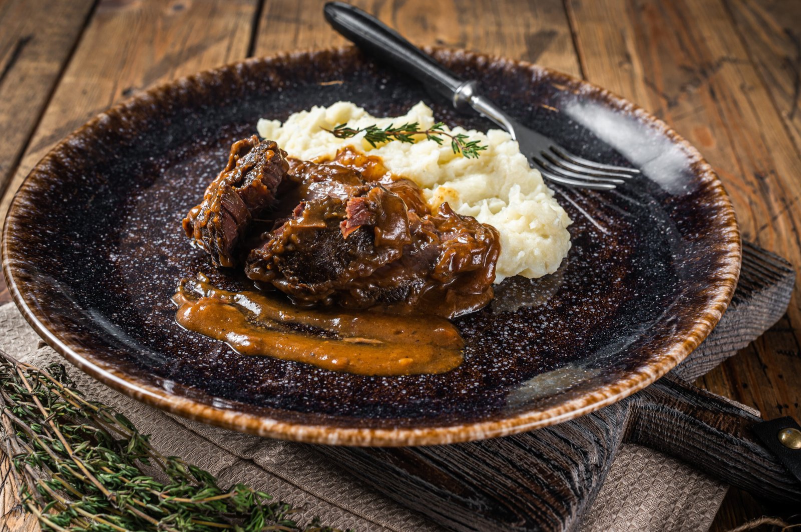 Stout-braised short rib with mashed potatoes at Black Harbor Brewing